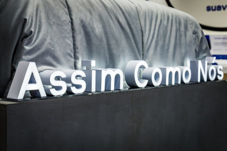 Sleep 8 床墊睡眠店鋪”藍色科技風格“室內零售空間創(chuàng)新設計