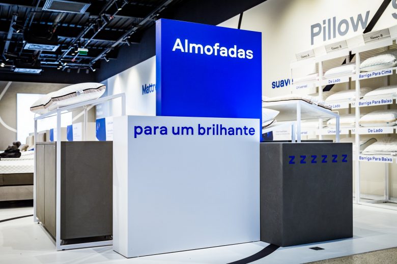 Sleep 8 床墊睡眠店鋪”藍色科技風格“室內零售空間創(chuàng)新設計