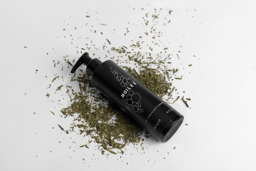 Moilee 化妝護(hù)膚品品牌命名與包裝設(shè)計，描繪皮膚細(xì)胞分子視圖