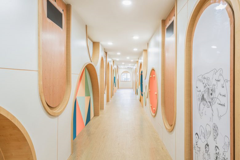 KPIS幼兒園室內(nèi)教育空間設(shè)計(jì)與寓教于樂(lè)的游戲墻設(shè)計(jì)