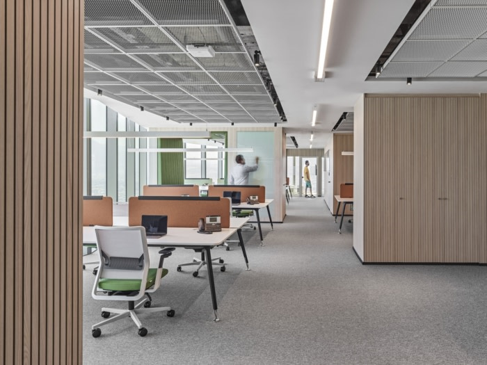 施耐德電氣辦公室室內(nèi)空間設(shè)計，良好的開放辦公環(huán)境與隔音設(shè)計