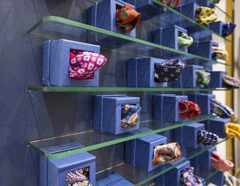 The Good Suit Co 男士服飾店鋪空間設(shè)計(jì),奢華與溫馨的新藍(lán)色古典主義