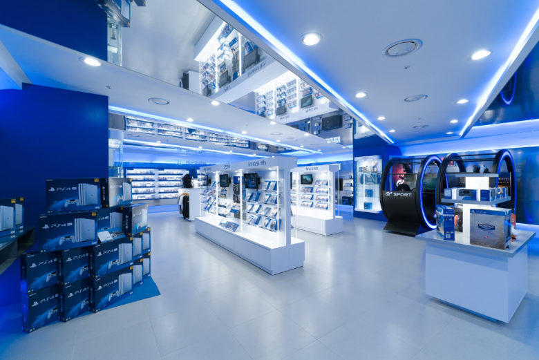 PlayStation 品牌電競(jìng)游戲設(shè)備線下店鋪空間設(shè)計(jì)，藍(lán)色科技風(fēng)格