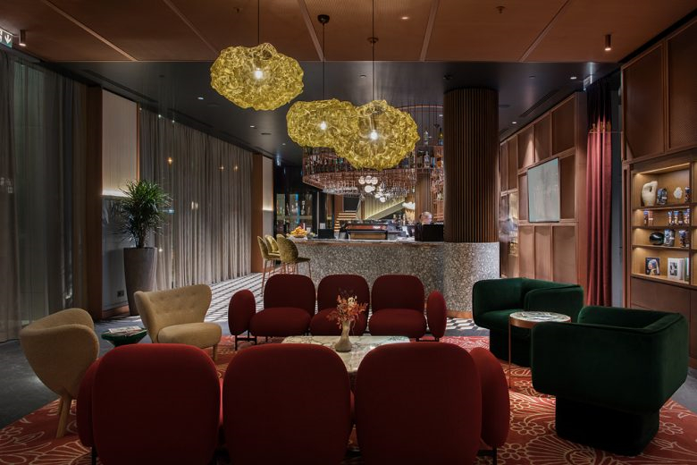 高級沙加爾餐廳餐飲室內(nèi)空間設(shè)計(jì)，藝術(shù)與奢華風(fēng)格