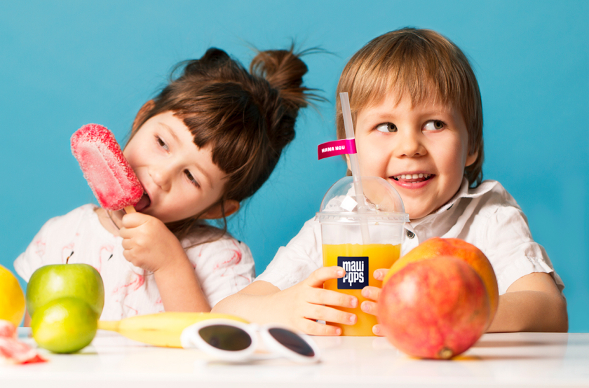 Maui Pops 冰淇淋店品牌logo設(shè)計(jì)店鋪室內(nèi)設(shè)計(jì)，活潑的夏威夷風(fēng)格