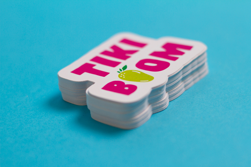 Maui Pops 冰淇淋店品牌logo設(shè)計(jì)店鋪室內(nèi)設(shè)計(jì)，活潑的夏威夷風(fēng)格