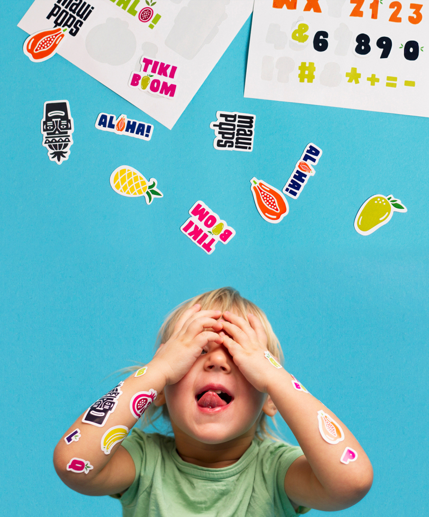 Maui Pops 冰淇淋店品牌logo設(shè)計(jì)店鋪室內(nèi)設(shè)計(jì)，活潑的夏威夷風(fēng)格