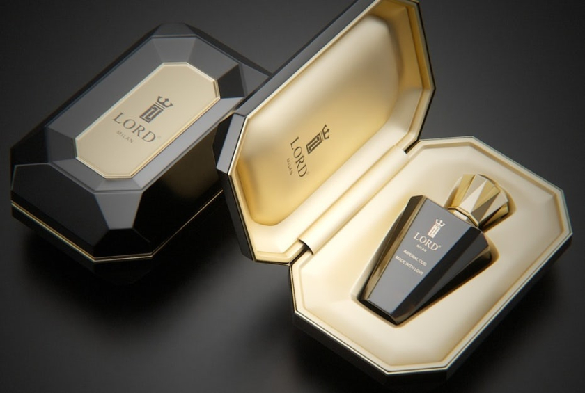 香水盒包裝及內(nèi)襯設(shè)計