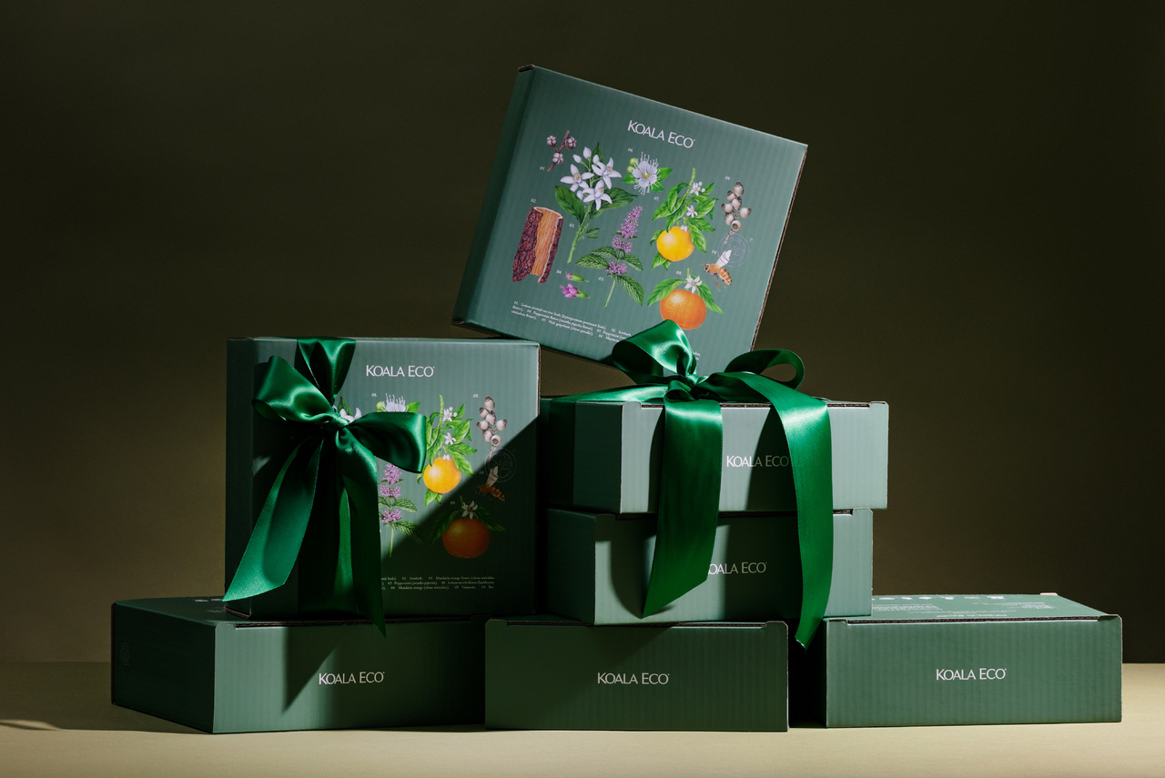koala 植物精油綠色禮盒包裝設(shè)計，自然精致的植物花卉昆蟲插畫