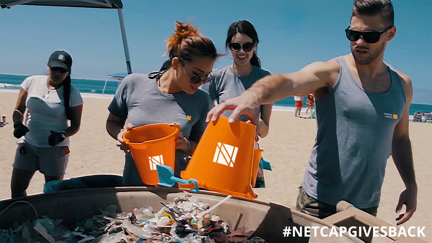 Network Capital貸款融資金融科技公司logo設(shè)計(jì)，正方形字母N網(wǎng)格