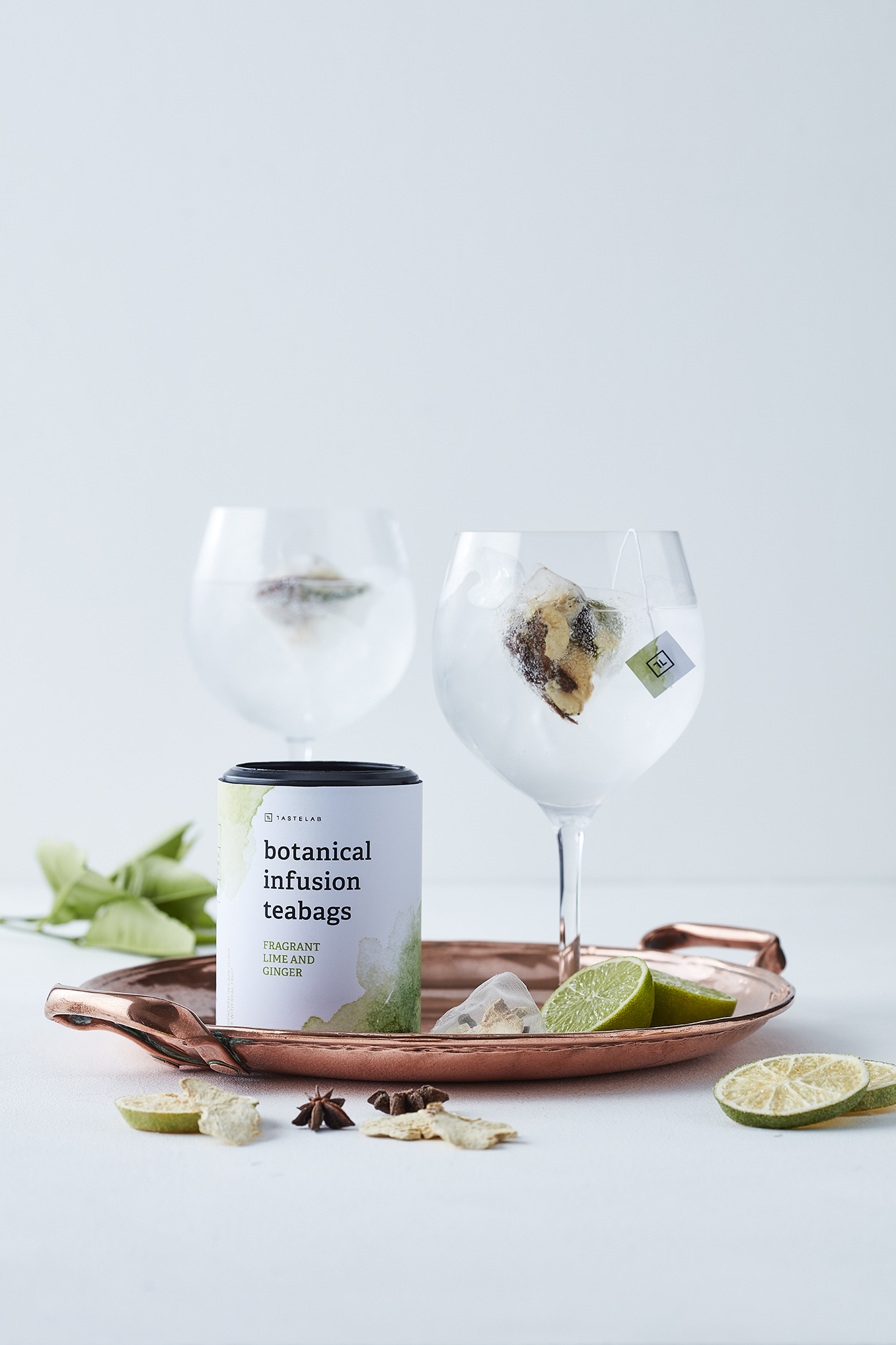 Botanical泡茶袋果茶花茶包裝設(shè)計(jì)“漸變水墨水彩”插畫(huà)