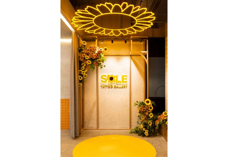 Sole藝術(shù)畫廊及辦公空間設(shè)計”向日葵“概念元素