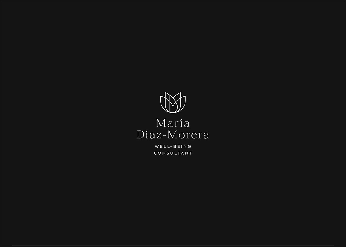 20個美學(xué)平衡的簡單logo設(shè)計示例靈感-字母M+花朵