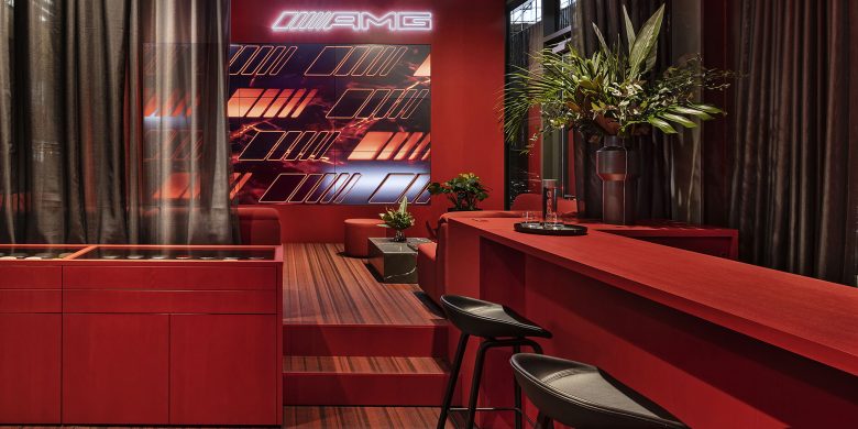 奔馳汽車私人沙龍咨詢店鋪空間設(shè)計(jì)“炫酷紅色”風(fēng)格