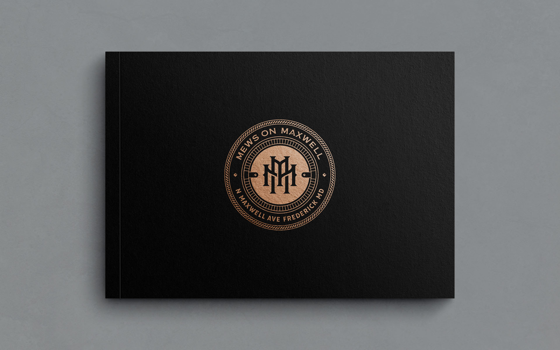 Mews 英式聯(lián)排別墅房地產(chǎn)樓盤項目奢侈風(fēng)格M雙字母徽標(biāo)logo設(shè)計及樓書畫冊設(shè)計-上海品牌設(shè)計公司