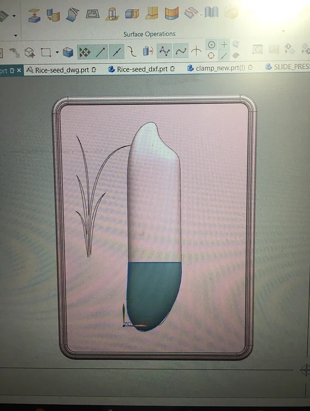 SRISANGDAO RICE 泰國大米禮盒包裝設(shè)計“大米壓花+稻殼成型”