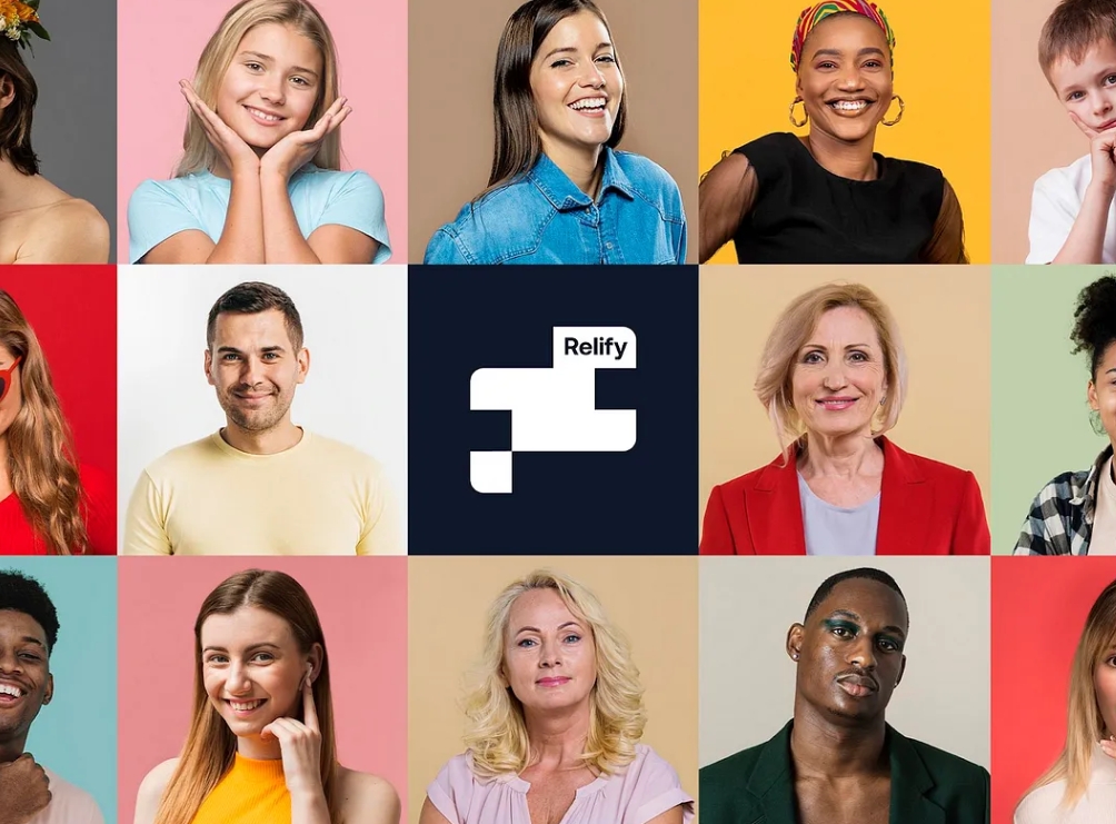 Relify — CRM 平臺徽標logo設(shè)計